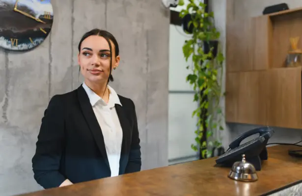 Front Office Manager Training: Excellence & Systems