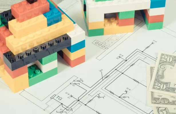 Build `vs Buy Training: Should You Build In-House or Partner with Experts?