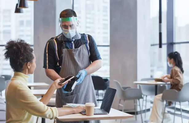 Contactless Service Training: How Indian Hotels and Restaurants Should Prepare Staff for Technology-Enabled Experiences